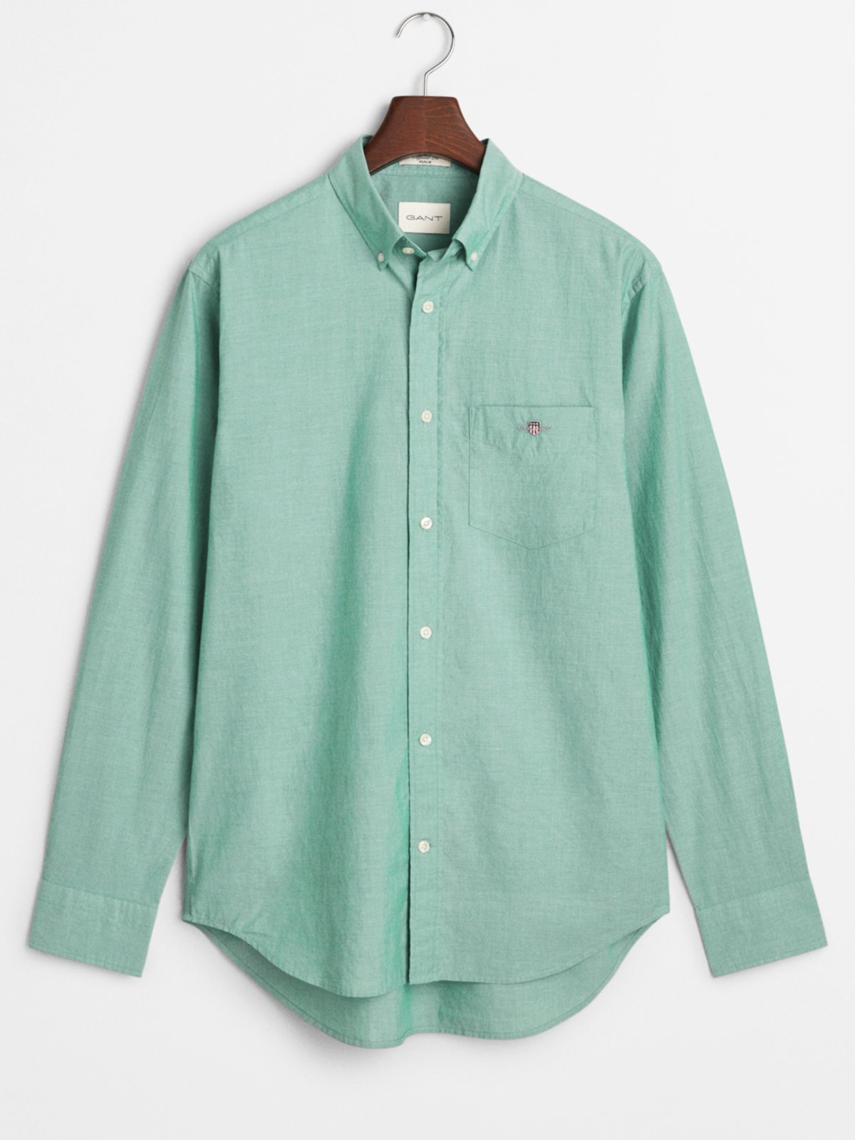 Lightweight cotton shirt with chest pocket, regular fit