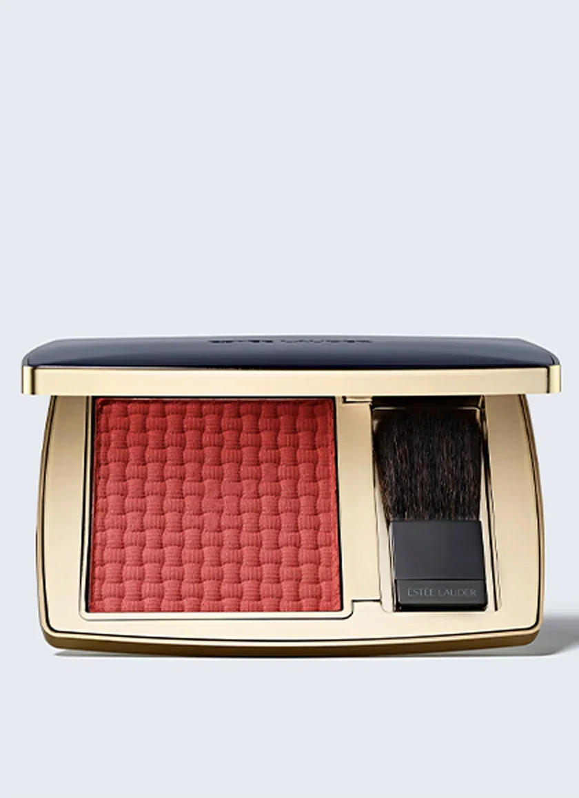 The Sculpting Blush Powder Blush