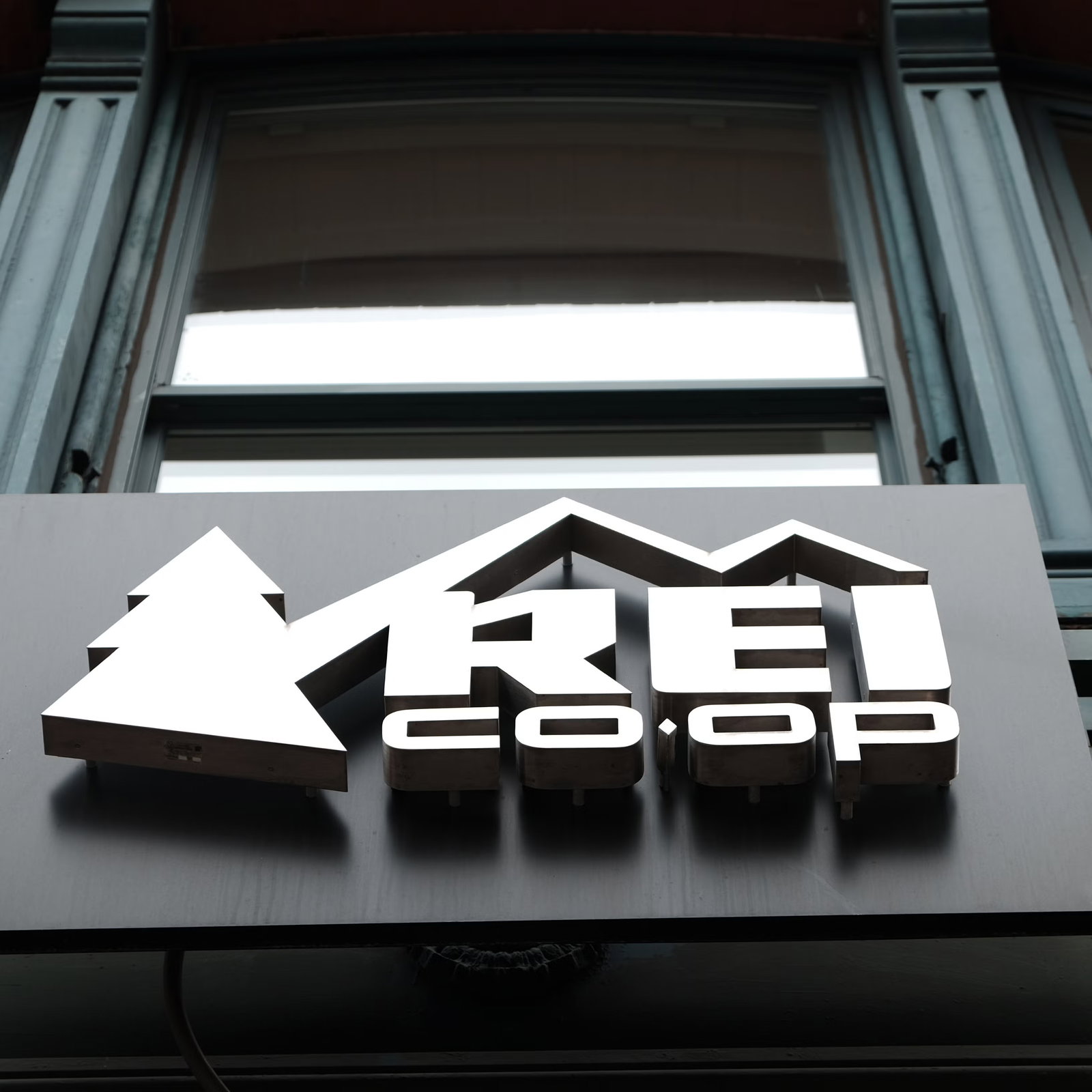 The Smartest REI Memorial Day Sale Finds For Runners