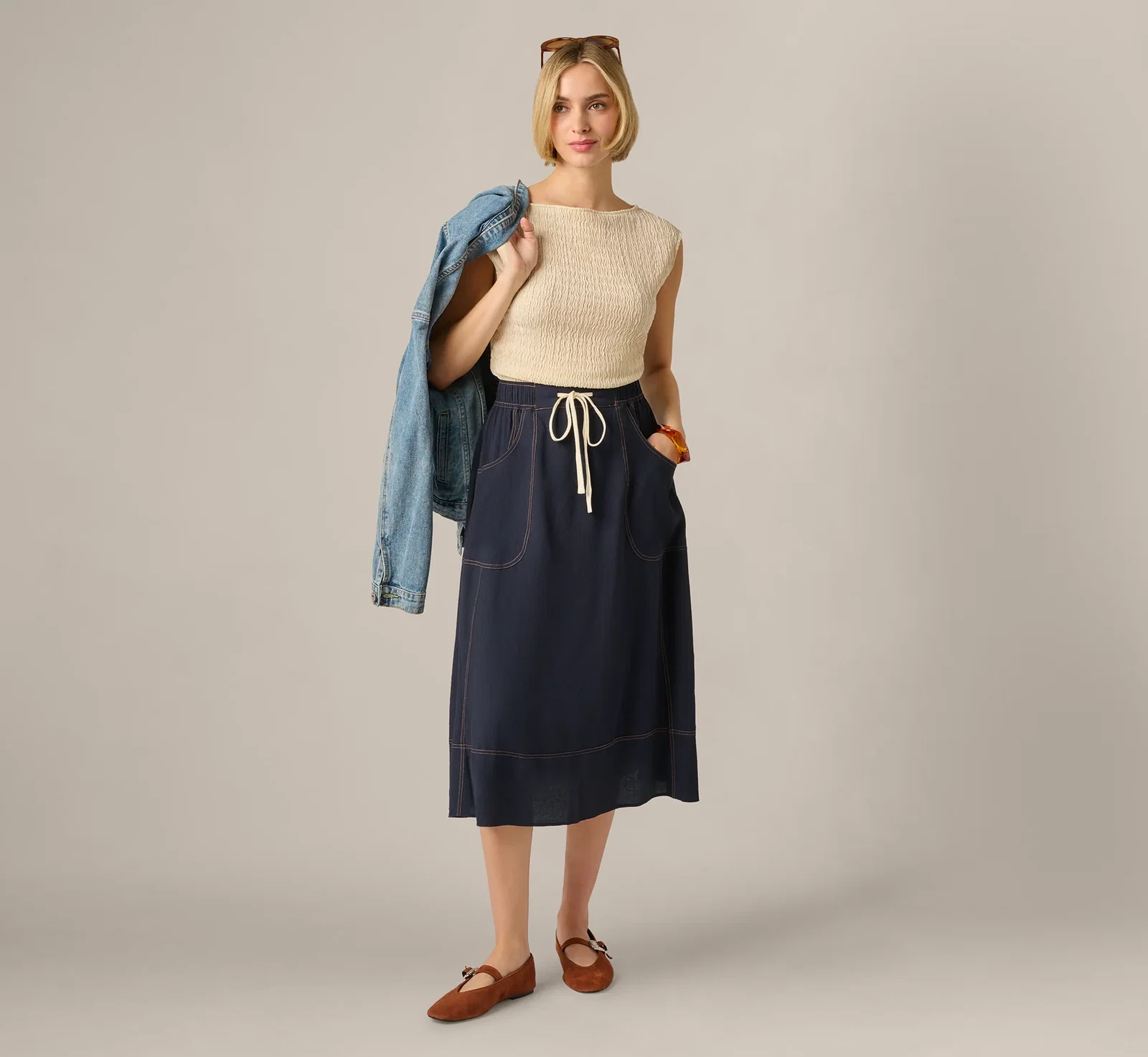 Image of Drawstring Crinkle A Line Midi Skirt In Navy Khaki