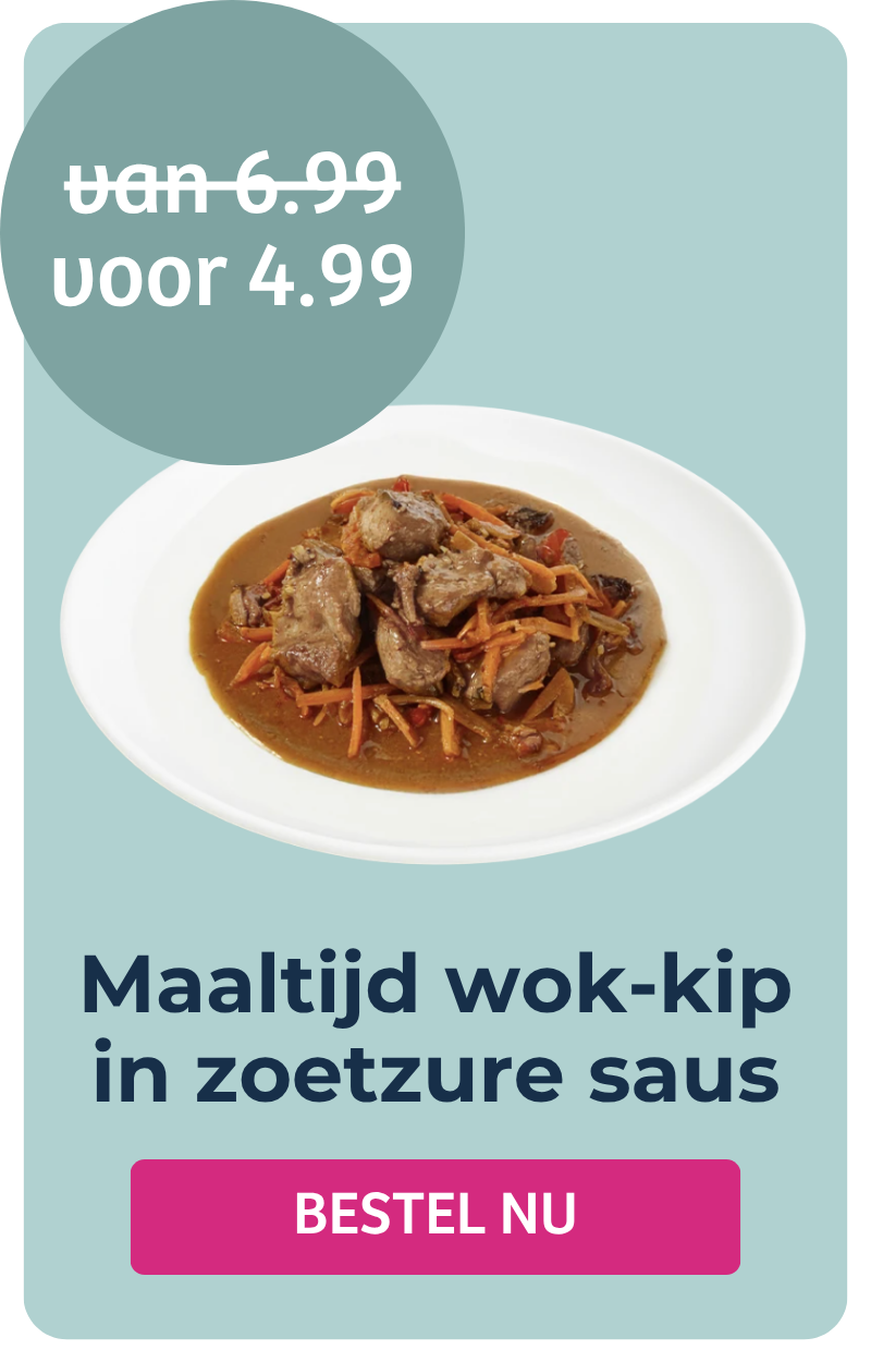 Maaltijd wok-kip in zoetzure saus