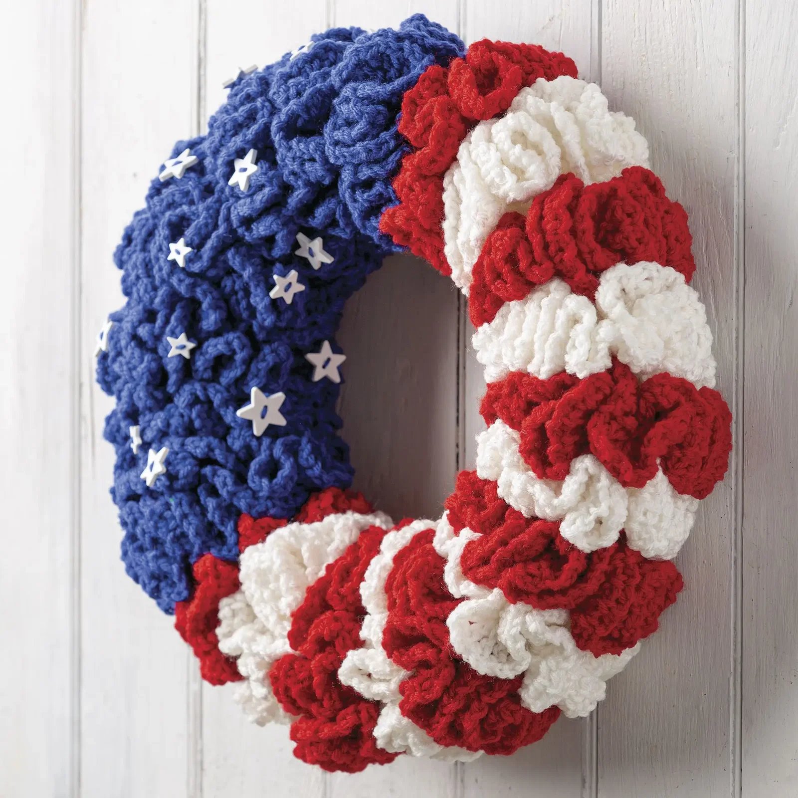 Patriotic Wreath Crochet Pattern - Digital Download
