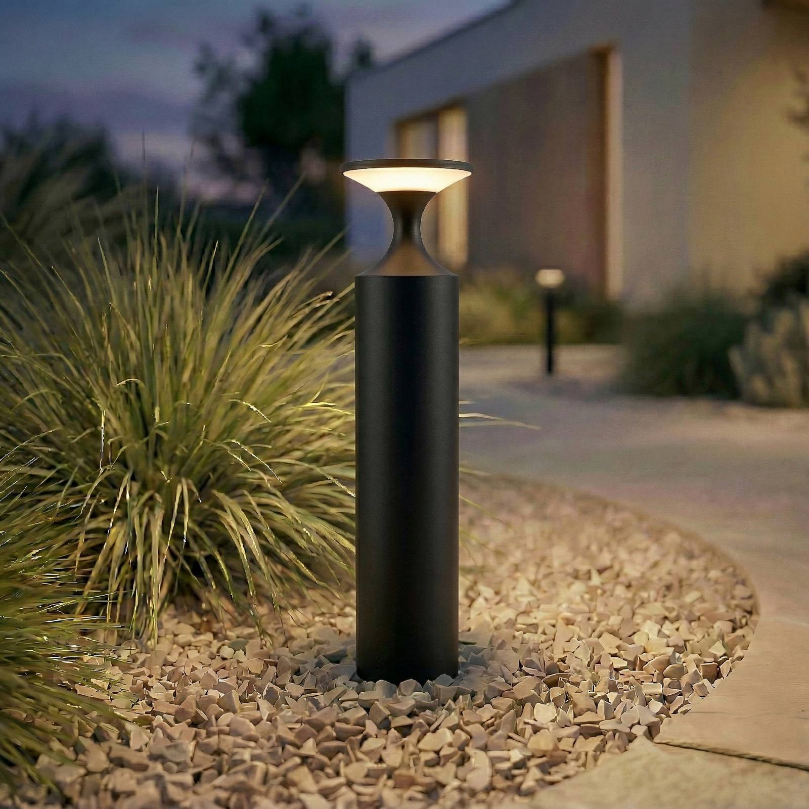 Bolardo luminoso LED Lucande Navor, altura 50 cm, negra, IP65