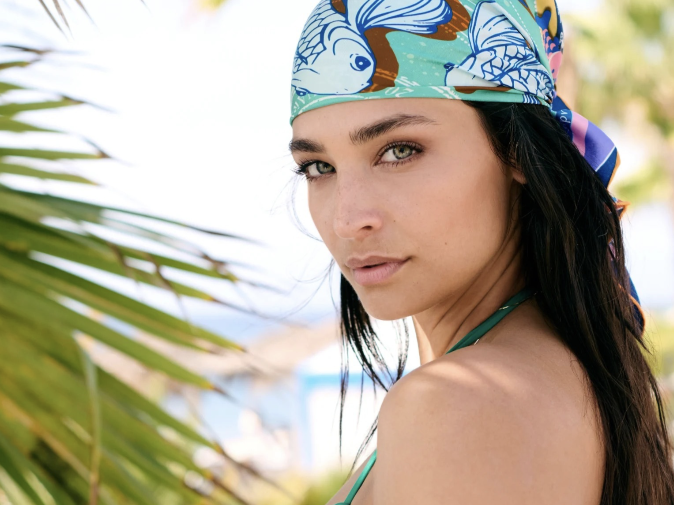 Handgepäck only? Diese Urlaubs-Capsule vereint Beachwear und City-Chic