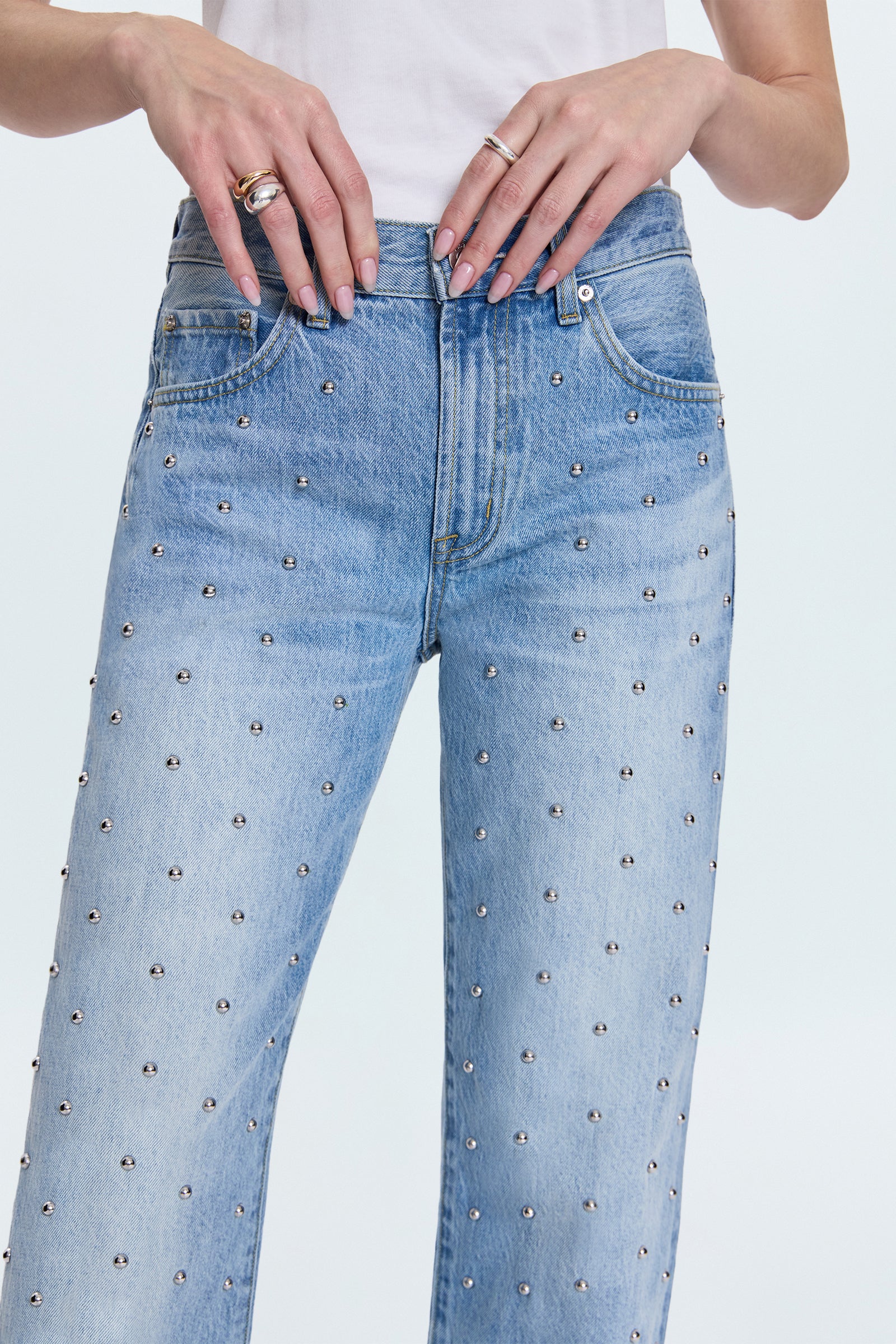 Image of Lexi Mid Rise Bowed Straight Jean - Aries