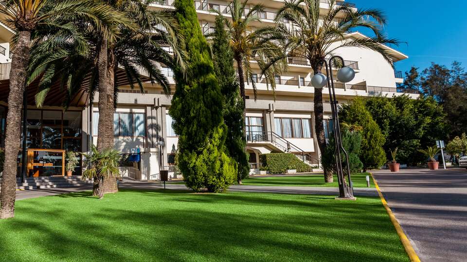 Escapada con media pensión a pocos minutos de la playa de Benicasim
