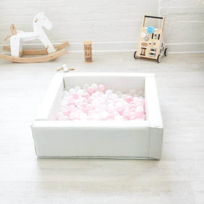 Image of Square Ball Pit with 200 Balls
