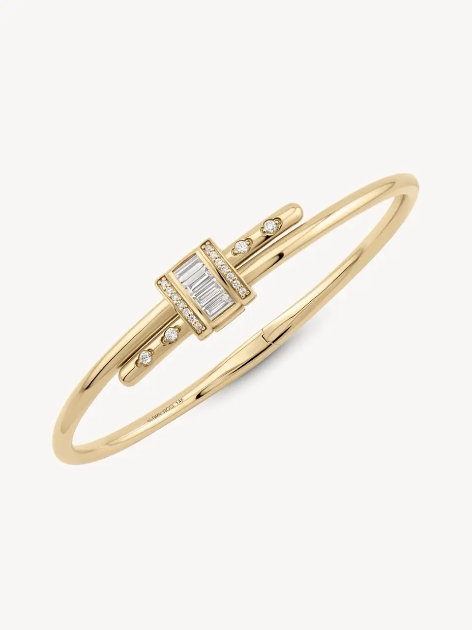 Image of Vaulted Latch Bracelet