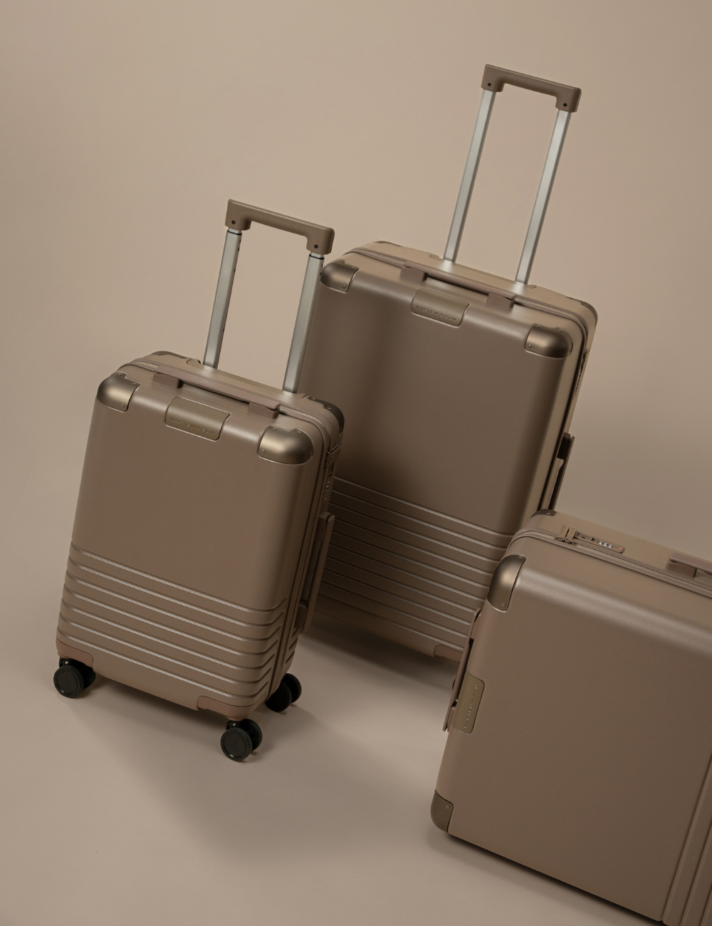 Unsere Heathrow Koffer in Walnut