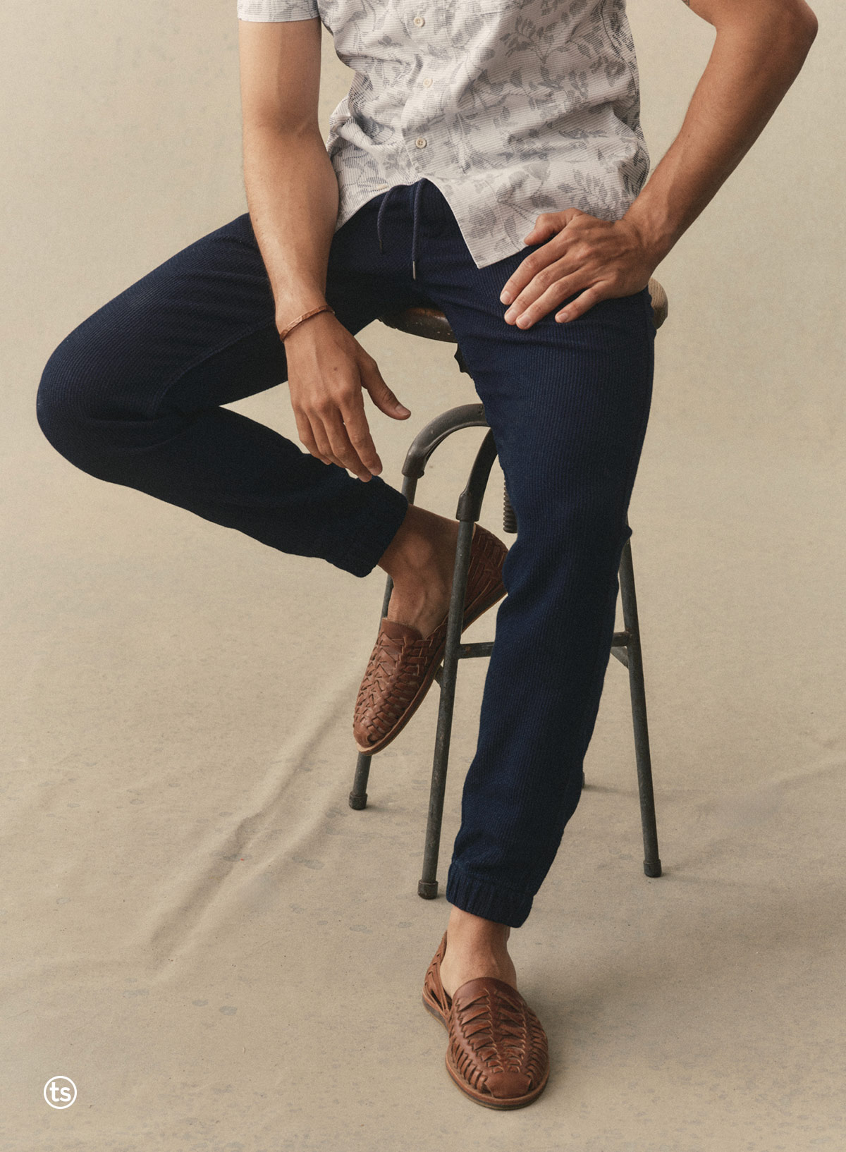 The Apres Collection. Combining easy comfort with quality craftsmanship, our signature Après pants and shorts are made to take you from the couch, to weekends out, to wherever you're headed next.  