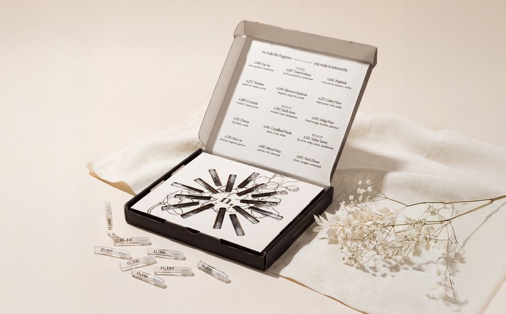 Signature Sampler — 15 Noteworthy fragrances in one kit