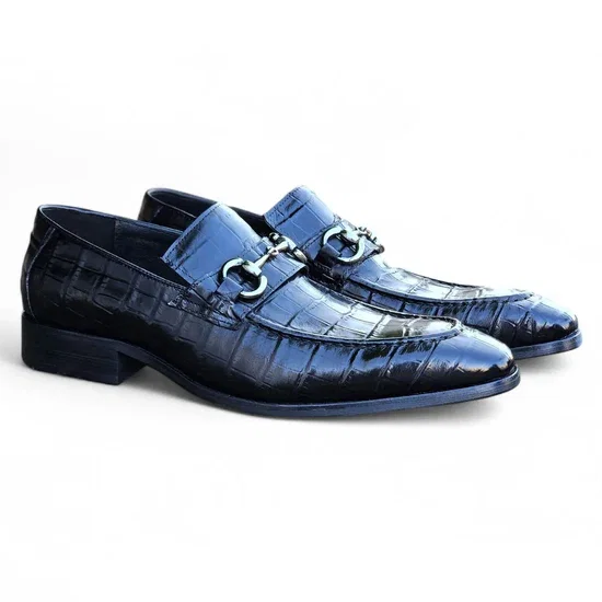 Buckle Loafer w Gator Embossed Leather