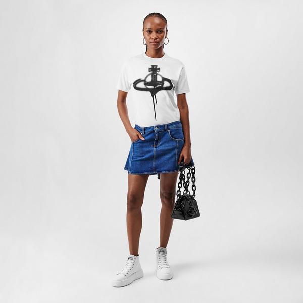 Cruise Fashion