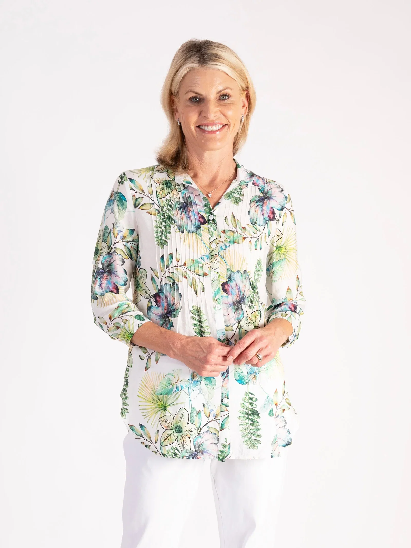Image of A White/Green Majestic Garden Print Shirt – Glamorous Style