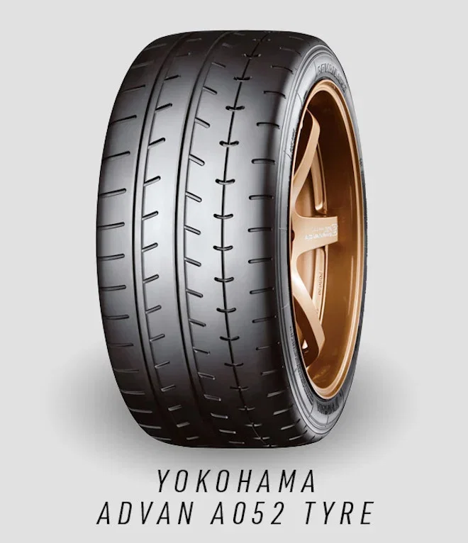 Yokohama Advan A052 Tyre