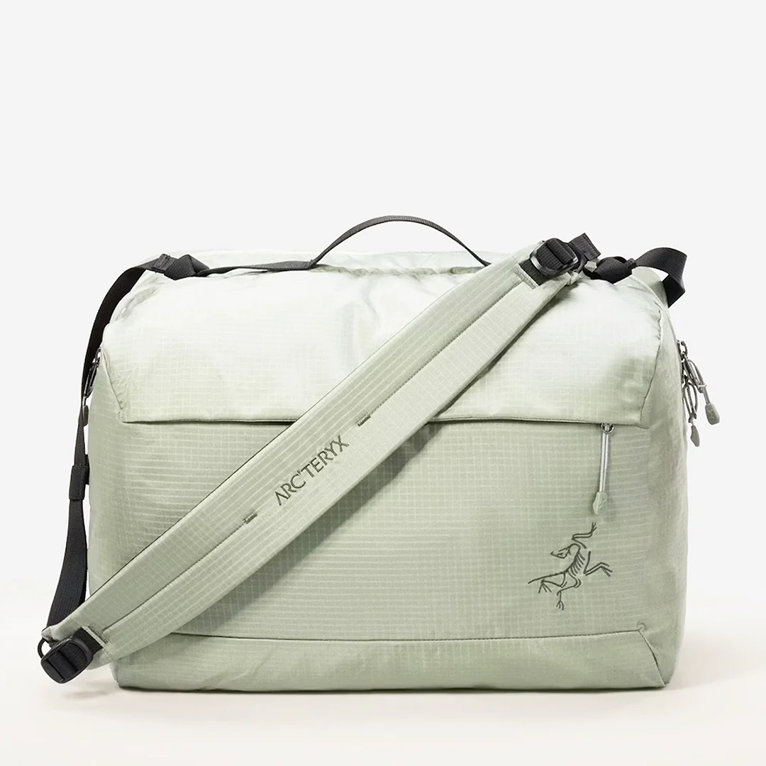 Arcteryx Index 40 Shoulder Bag  at Urban Industry Store 
