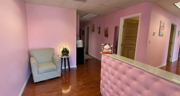 Swedish or Deep Tissue Sessions, Solo or Couples, 60 or 90 Min Options