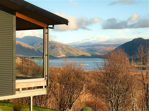 Corylus - Highland lodge with epic views