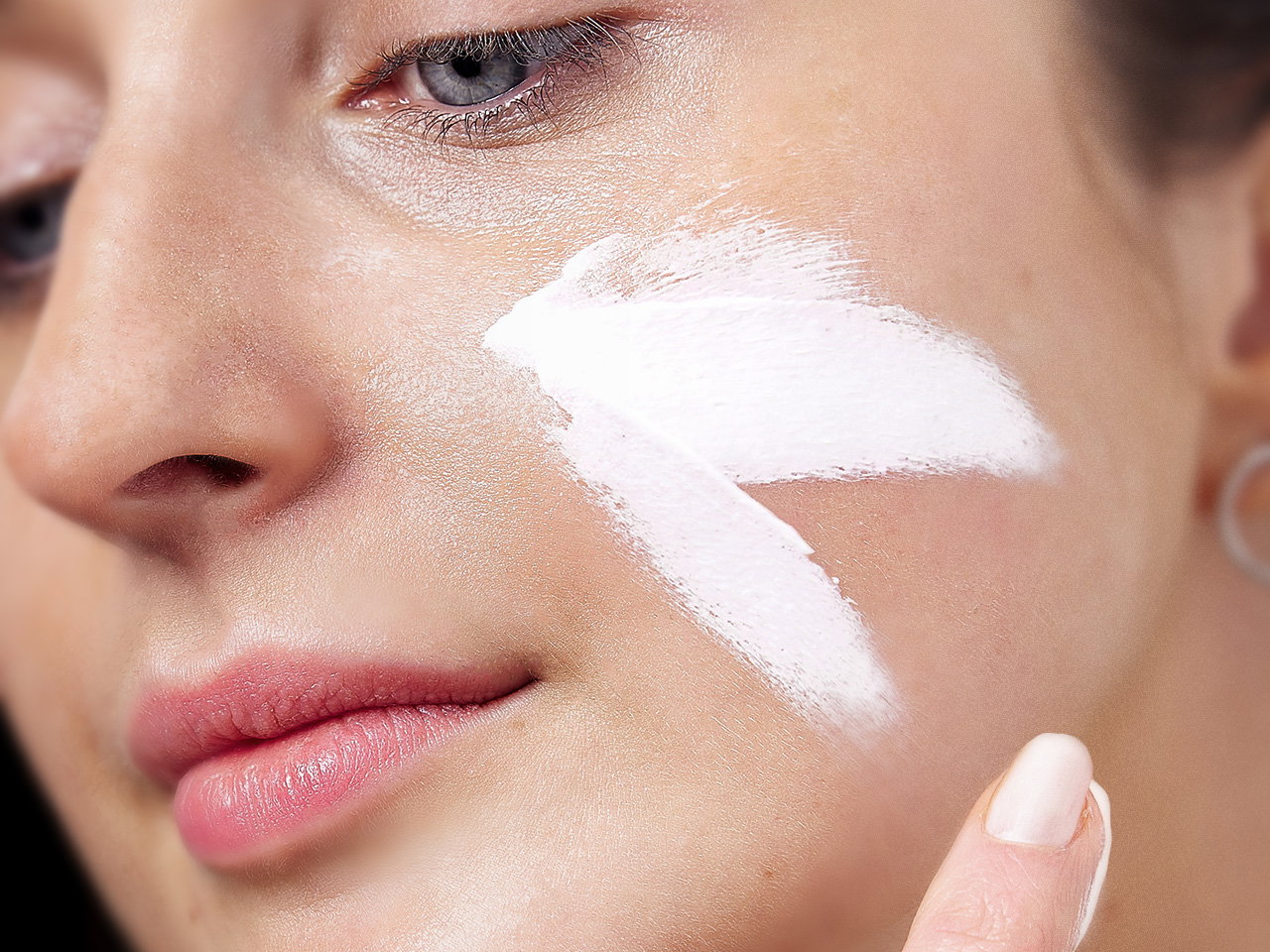 How To Apply SPF To Your Face