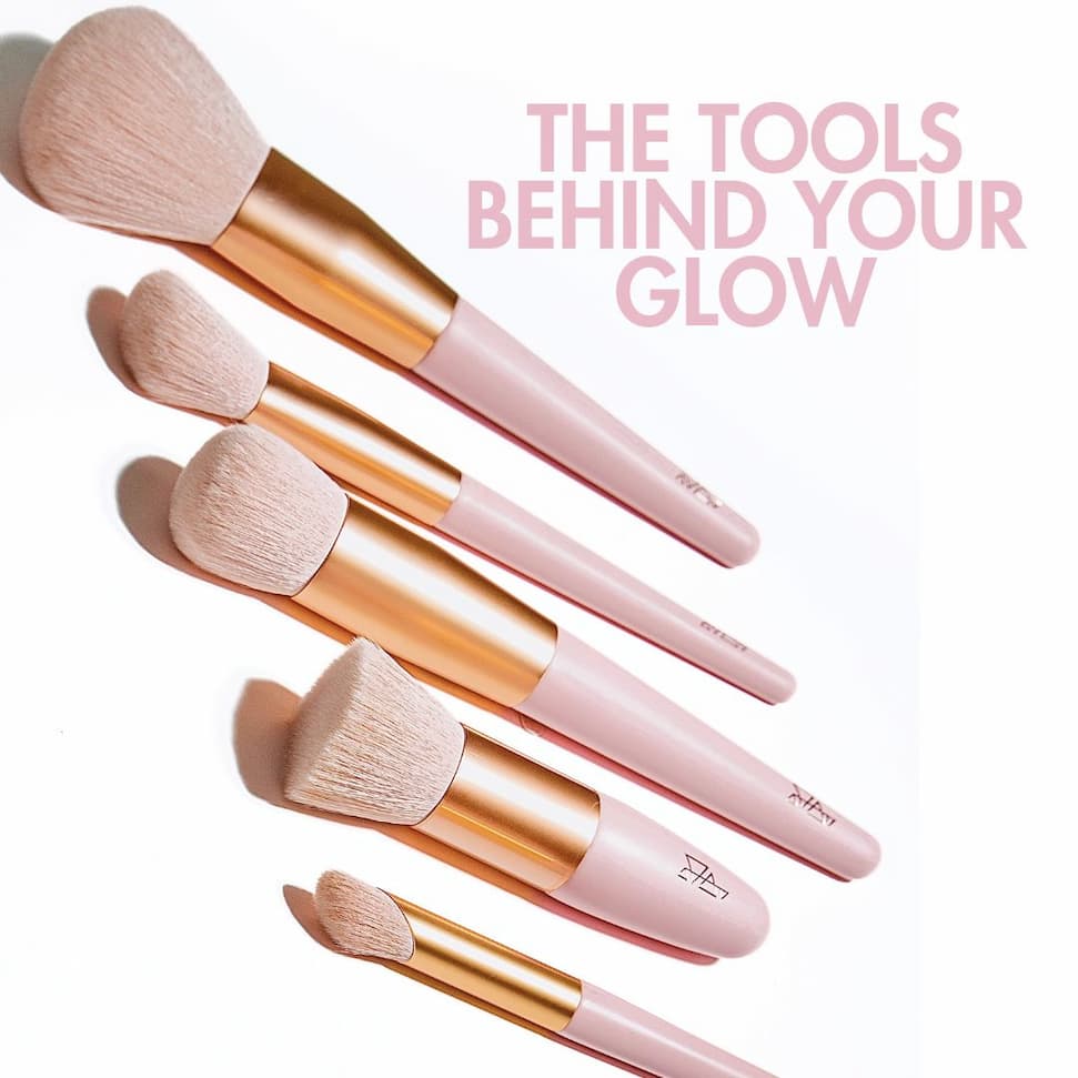 The Good Mineral Brushes
