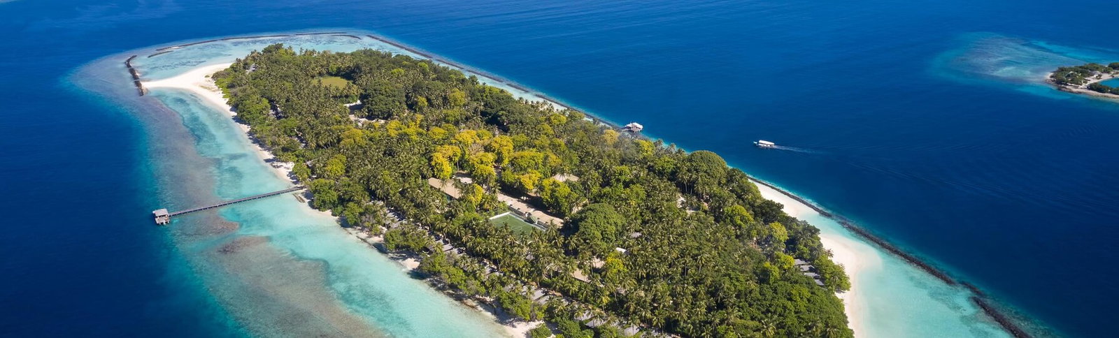 Royal Island Resort & Spa