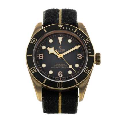Tudor Black Bay M79250BA-0002