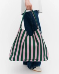 Knitted Bag Large Merirosvo Shoulder bag