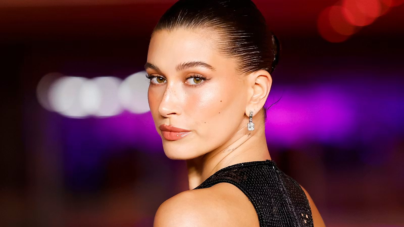 Hailey Bieber's Favorite Spring Color Trend Is So Unexpected 