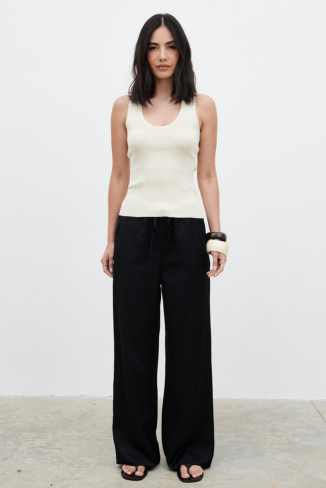 Ali Scoop Neck Knit Top