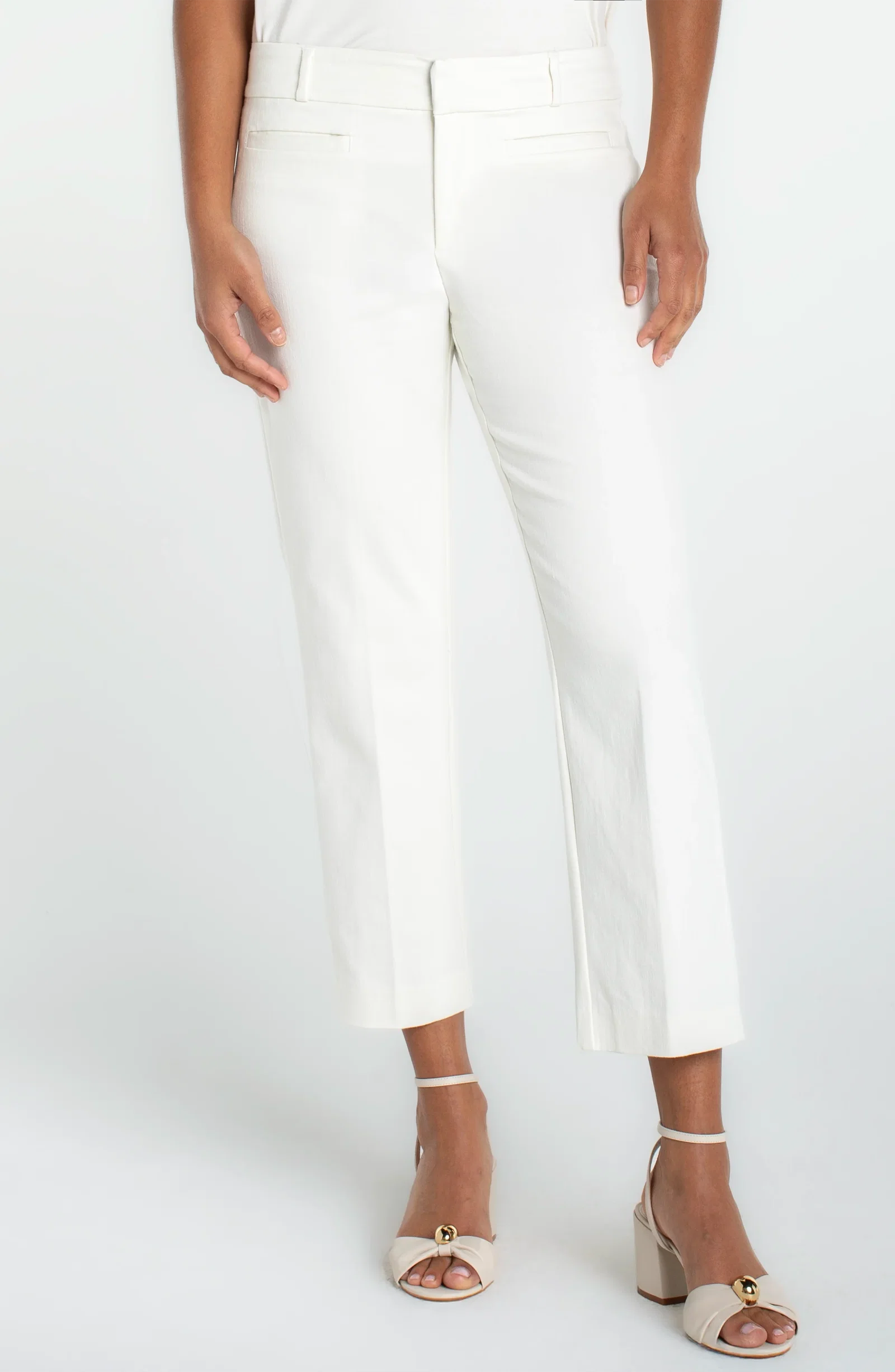Image of WELT POCKET CROP TROUSER