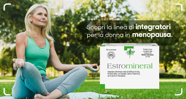 Donna su un prato con Estromineral integratore per la menopausa
