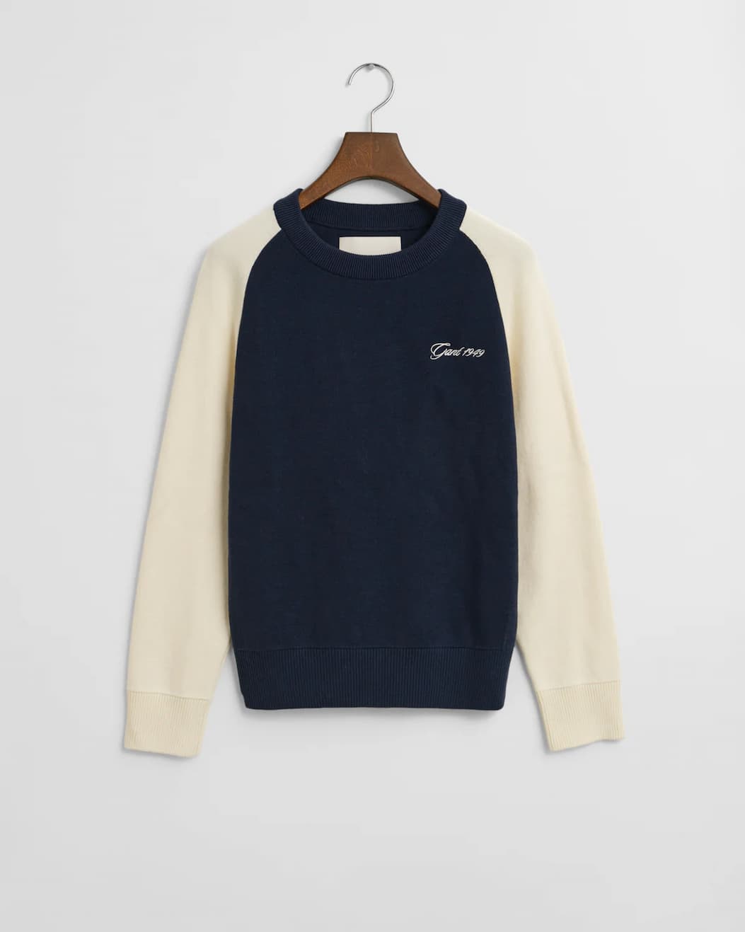 Color Blocked Crew Neck Sweater