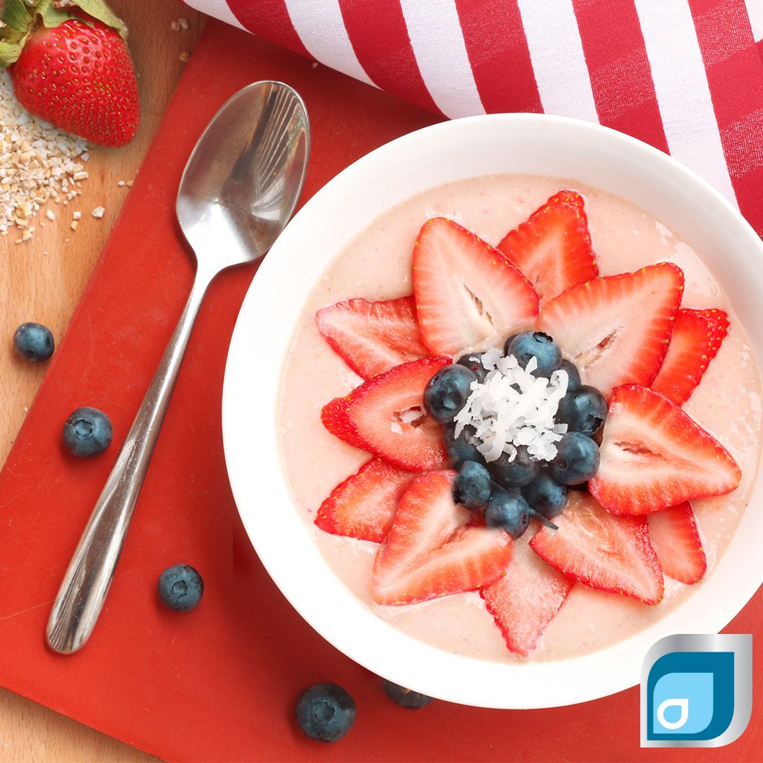 Strawberry smoothie bowl