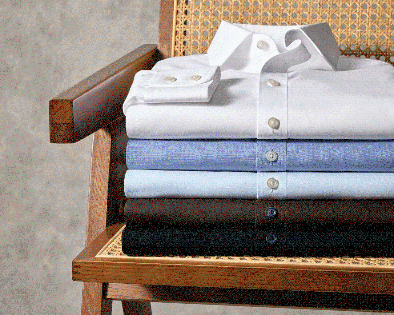 THE NON-IRON STRETCH POPLIN