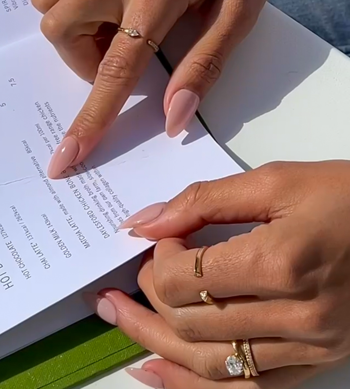 Matching matcha & peridot 