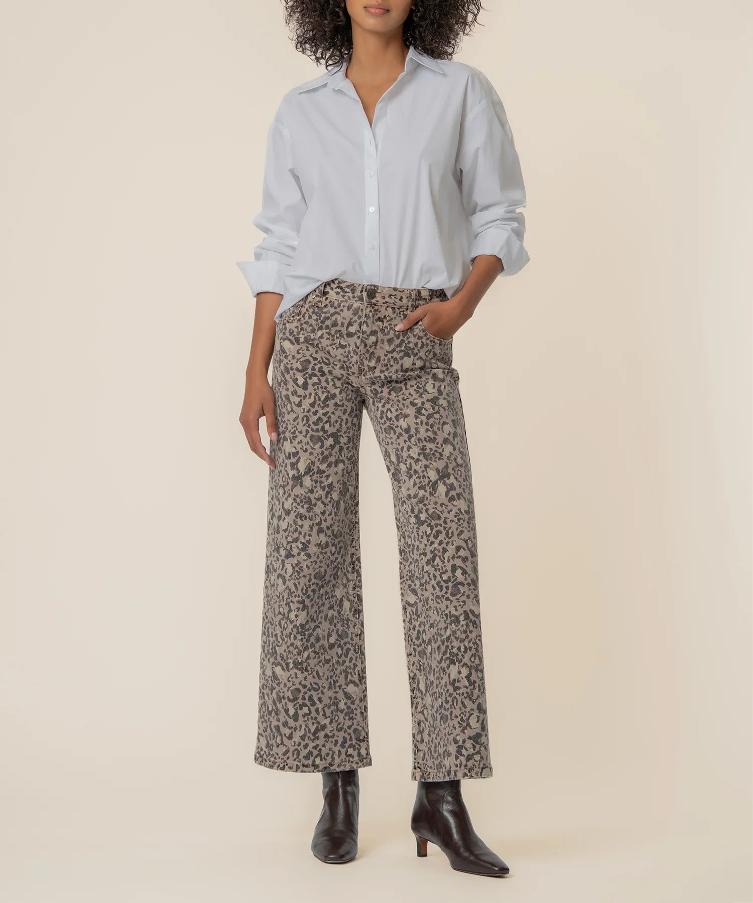 Image of Meg High Rise Wide Leg, Petite in Taupe