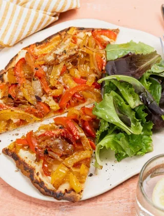 Tarte gratinée aux poivrons et parmesan