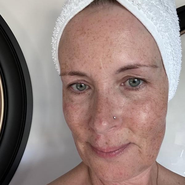 BEAUTYPRO LED light therapy mask