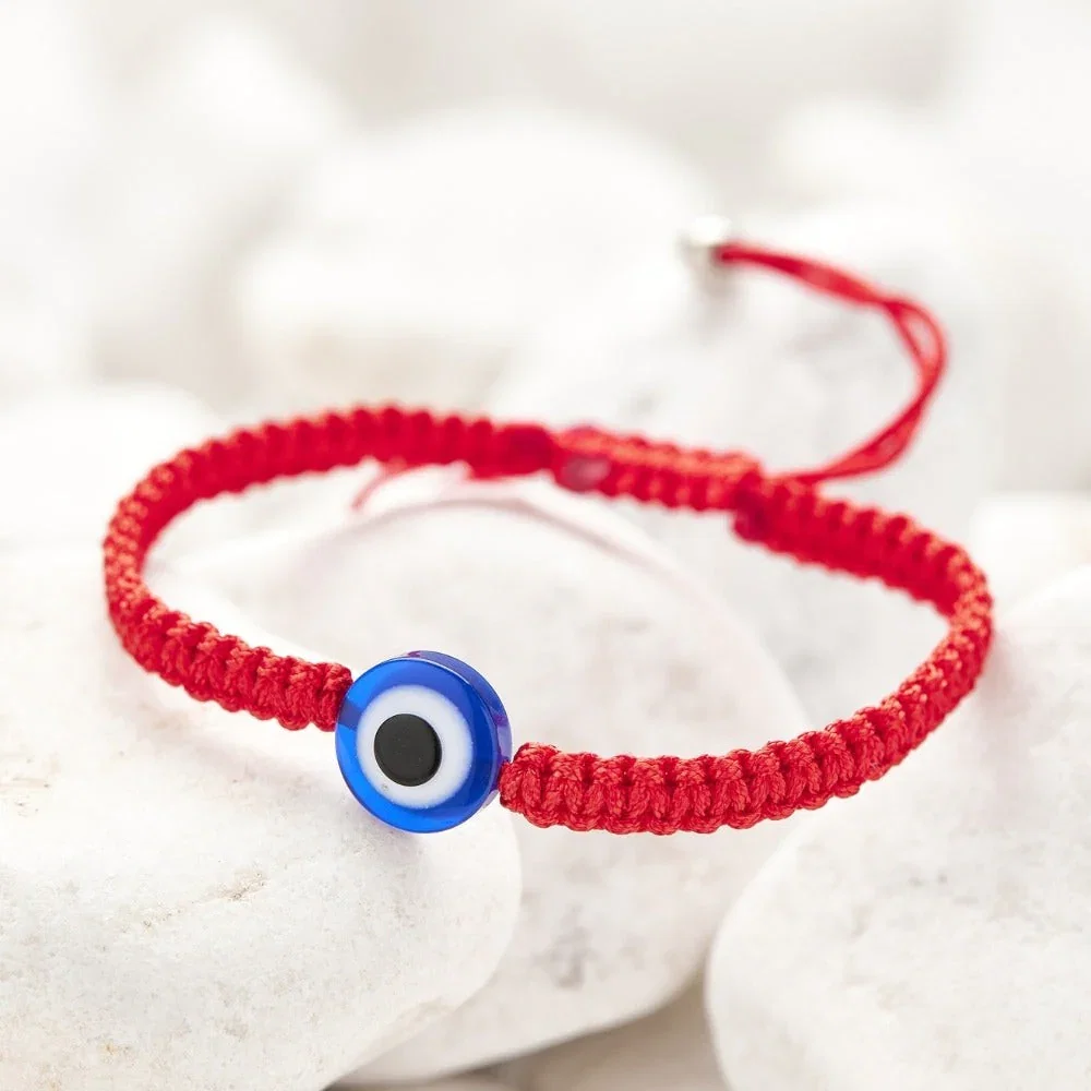 Image of Classic Red String Evil Eye Bracelet