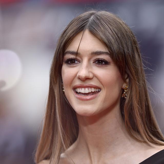 Daisy Edgar-Jones trägt die stylischste Kleid-Alternative für den Sommer 2026
