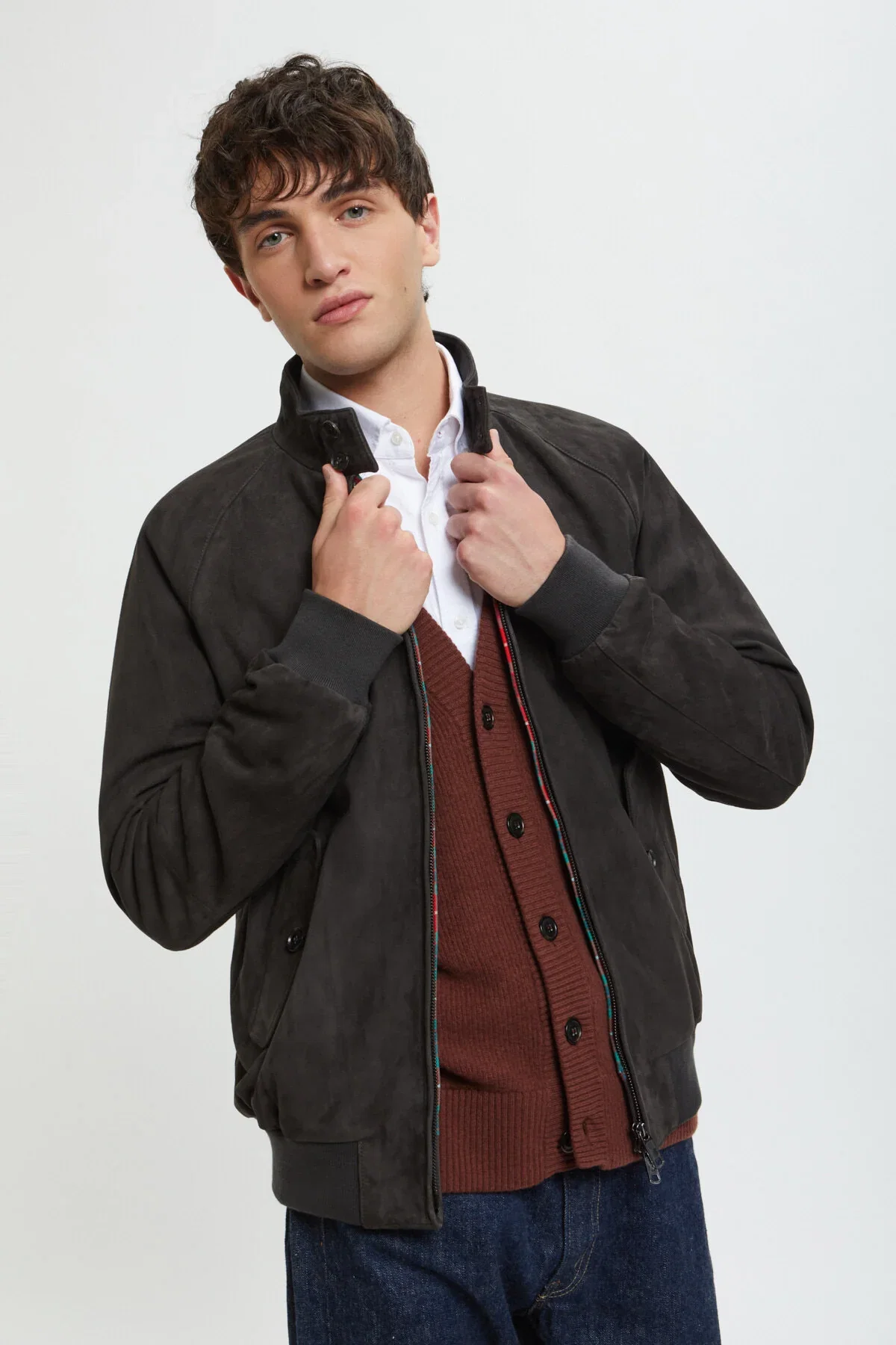 Image of G9 Suede