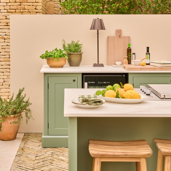 Broadway Outdoor Kitchen detail