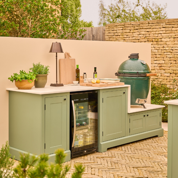 Broadway Outdoor Kitchen detail