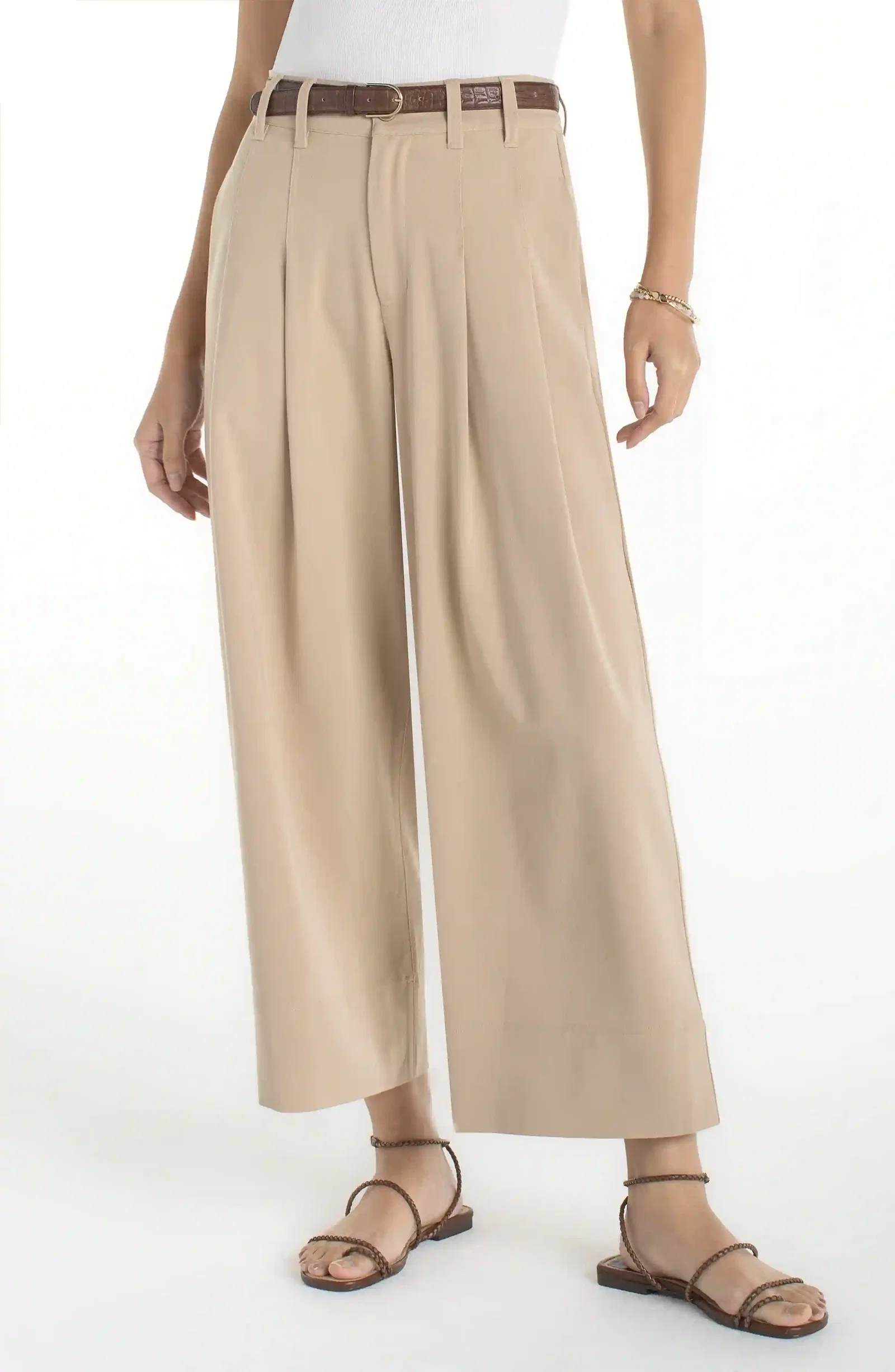 Image of PLEATED WIDE LEG CROP TROUSER