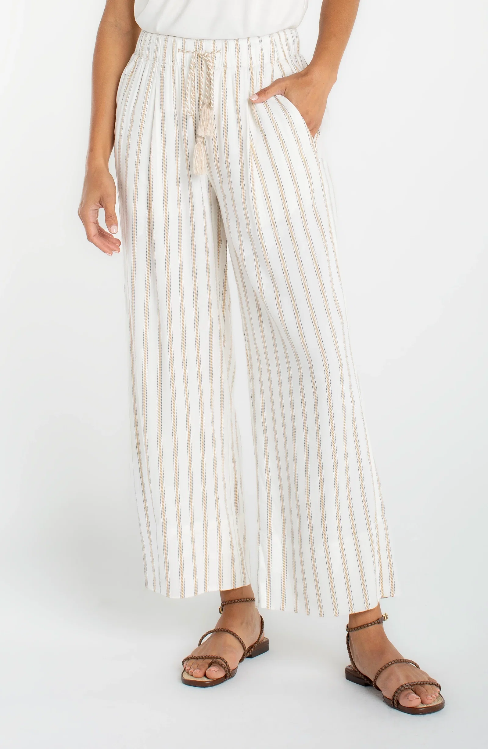 Image of PULL-ON WIDE LEG CROP TROUSER
