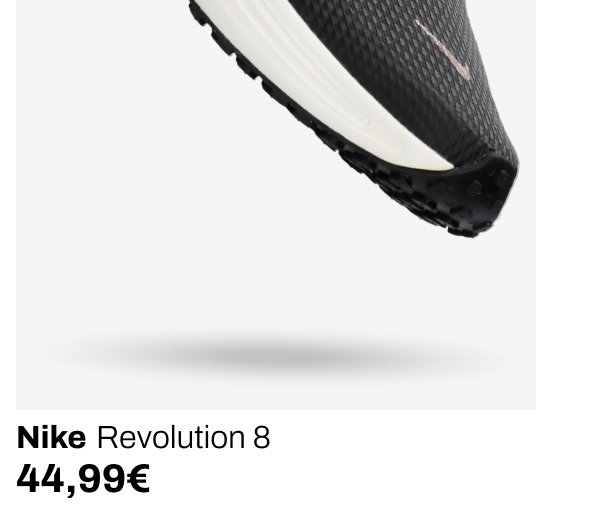 Nike Revolution 8
