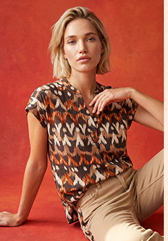 Black Abstract Print Stretch Top