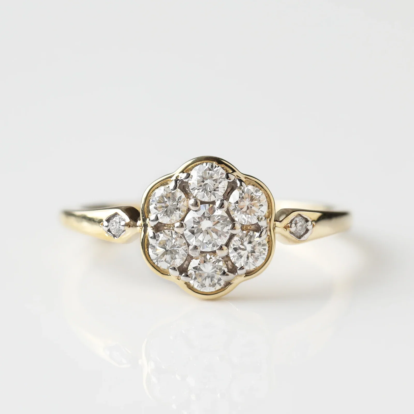 Image of Blythe Vintage Diamond Flower Ring