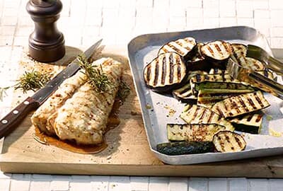 Rezept, Seeteufelfilet mit grillierten Auberginen und Zucchetti, Oswald