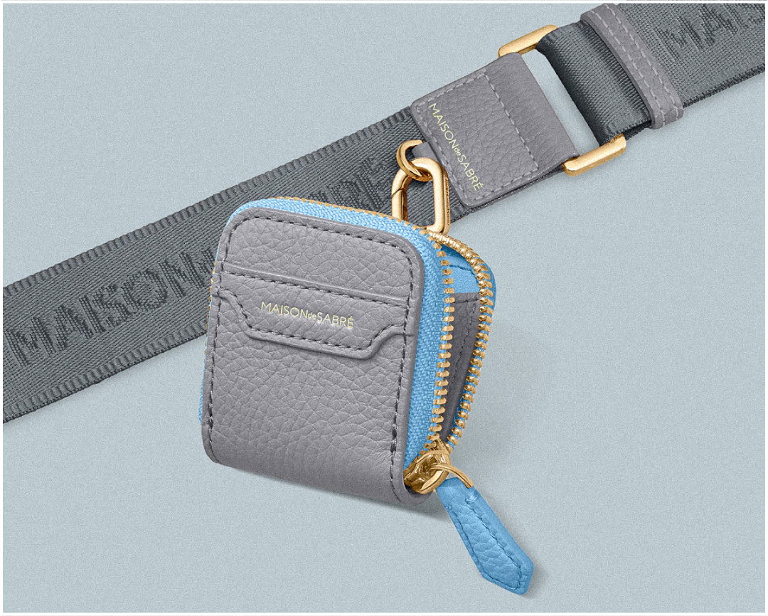 EXCLUSIVE BONBON CHARM